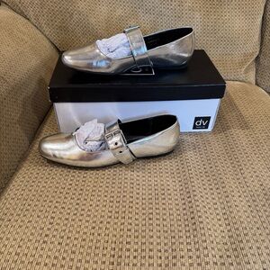Dolce Vita Silver Flats size 6.5